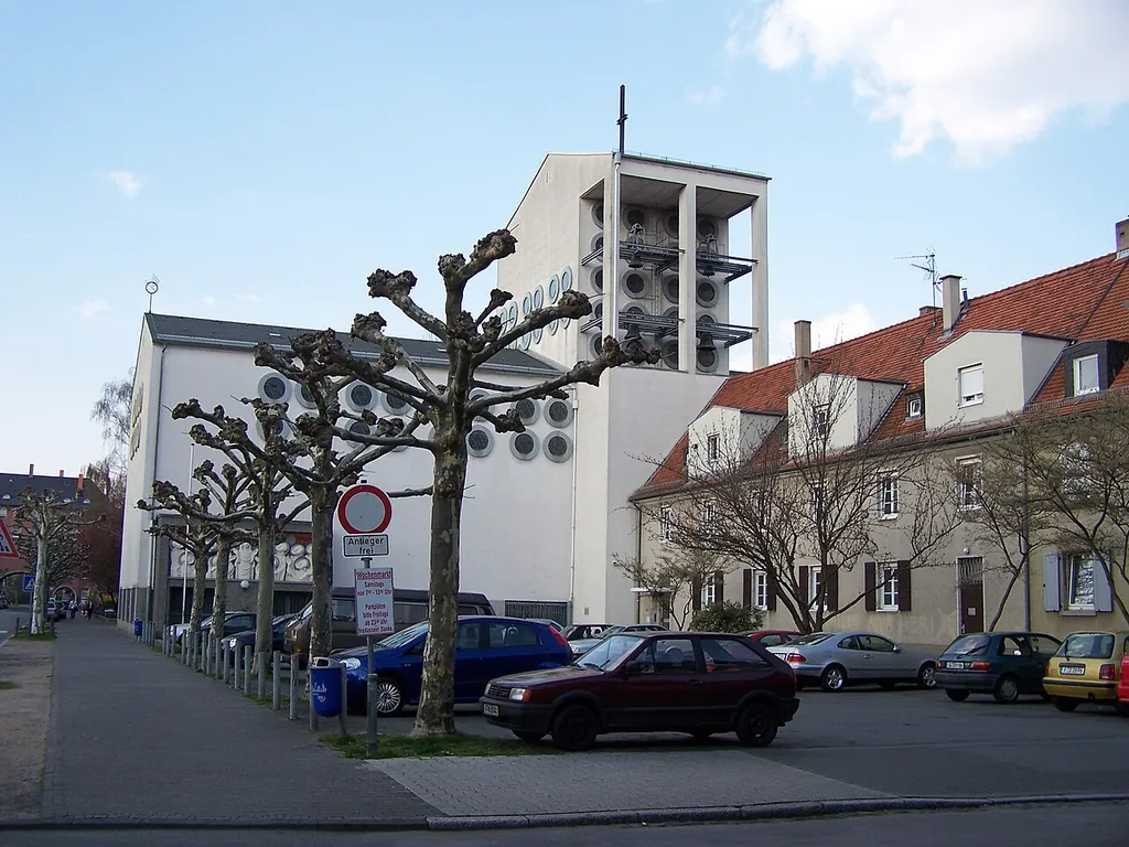 The roman-catholic Holy Spirit Church in Frankfurt am Main-Riederwald in Schäfflestraße