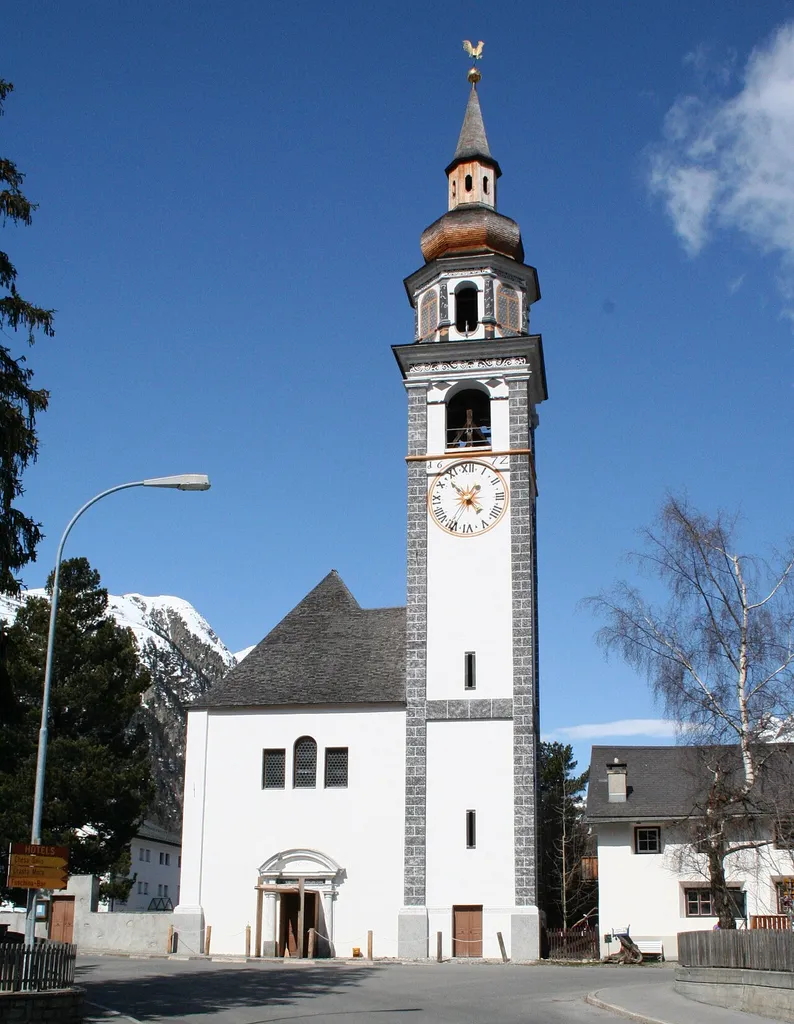 Kirche in Bever