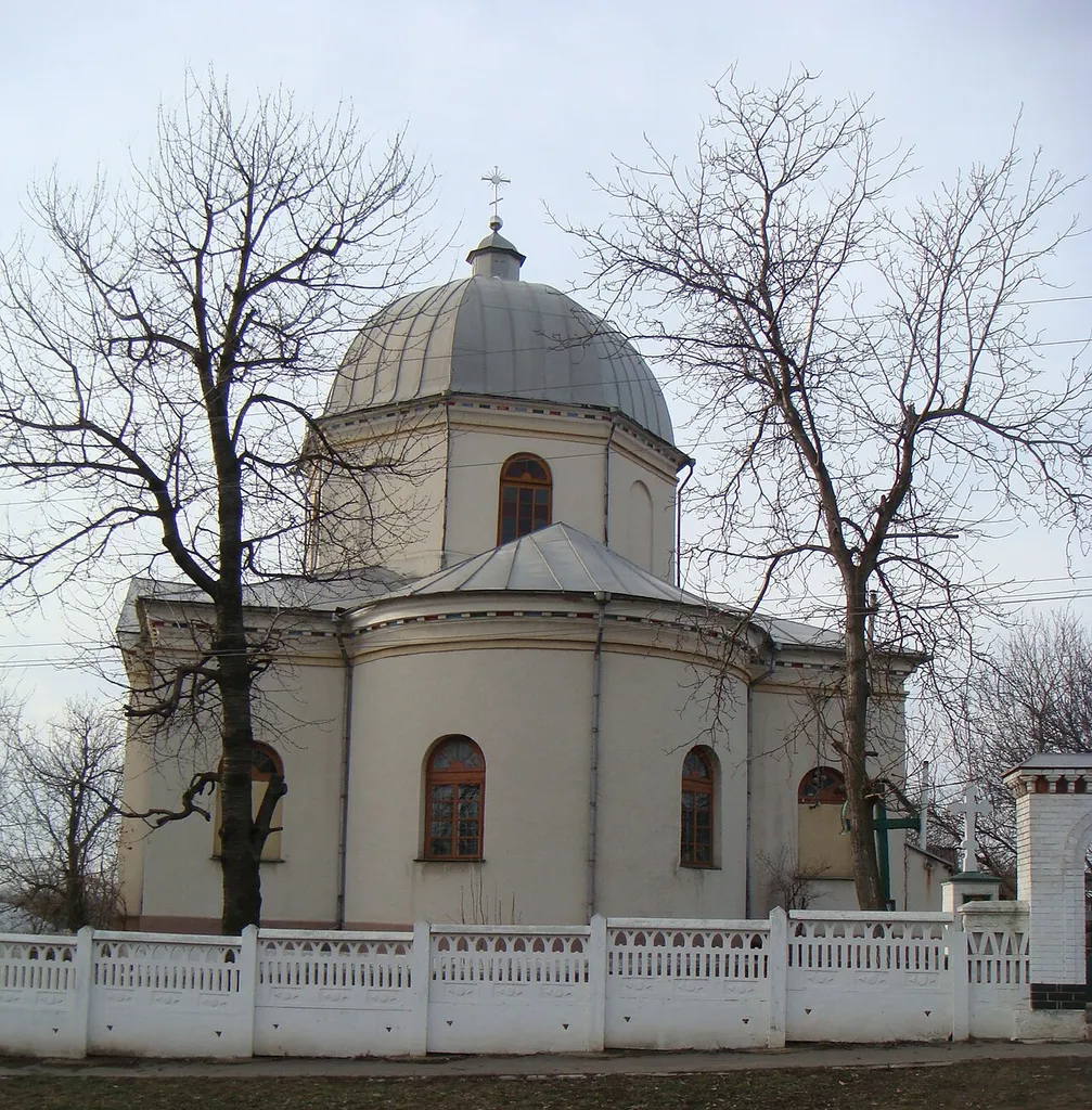 Свято-Троїцька церква, Яланець (село), вул. Центральна