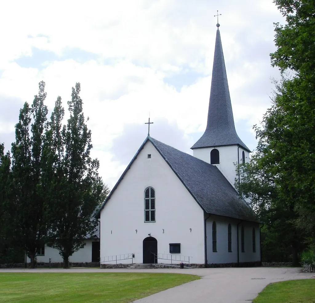 Nissaströms kyrka sommaren 2011