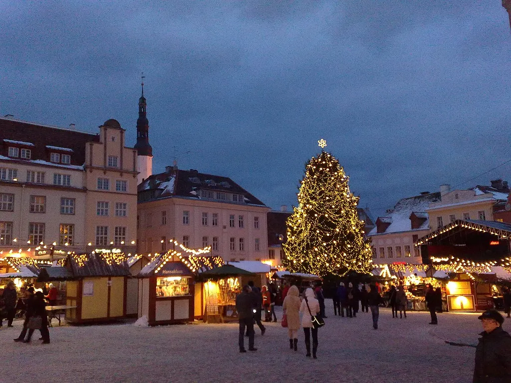 A Christmas tree and a Christmas market on Town Hall Square (Raekoja plats), Tallinn, Estonia.