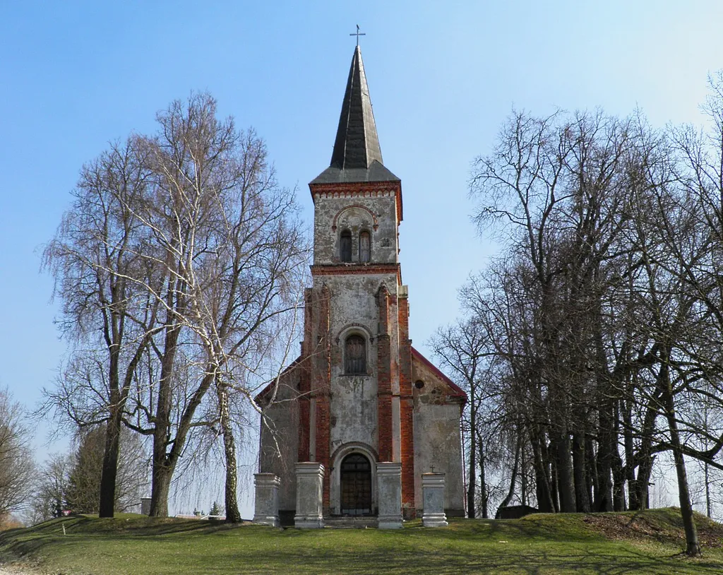 Valles luterāņu baznīca (3)