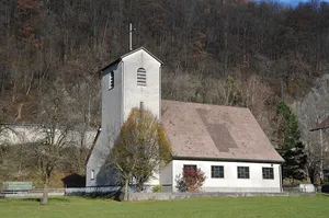 Pfarrkirche Heiligste Dreifaltigkeit Bings