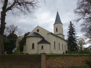 Highway church Zeestow