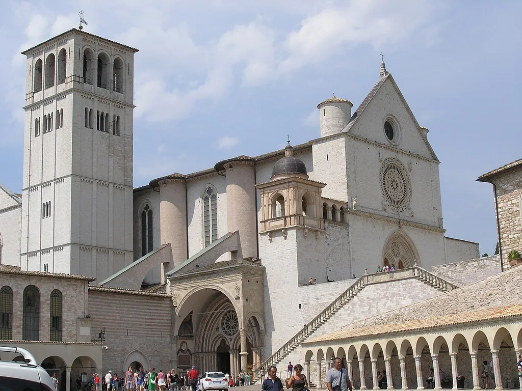 Die Basilica San Francesco in Assisi, Italien.