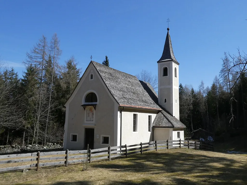 Villanders (South Tyrol, Italy), Saint Anne church