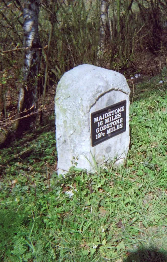 Old Milestone by the A25, Bradbourne Vale Road, Sevenoaks