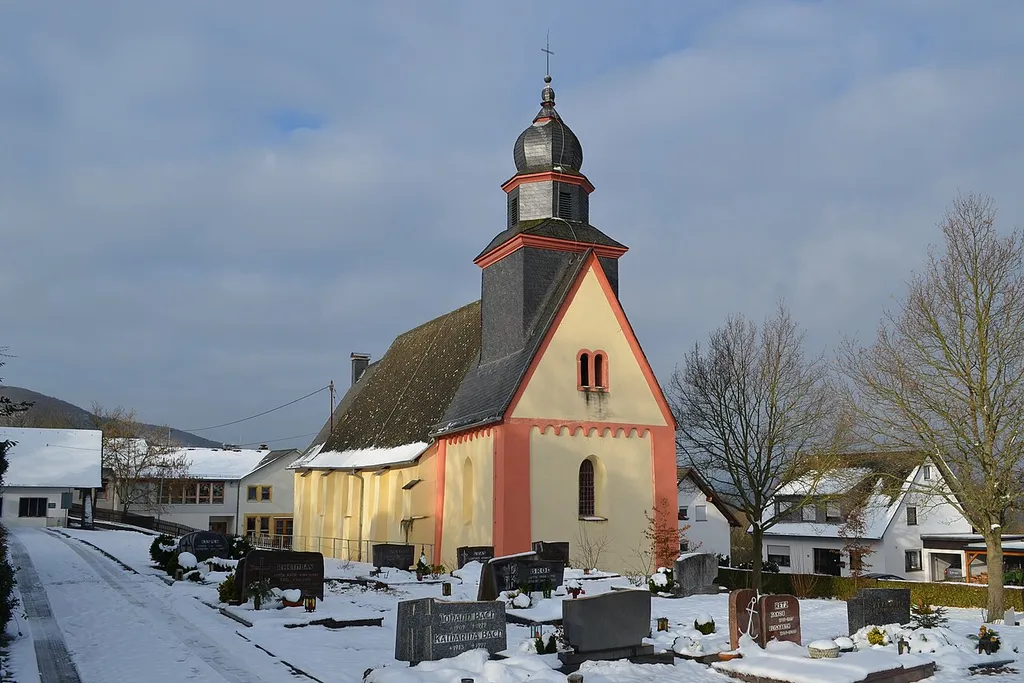Weiler, Sint-Petrus in de Ketenen - exterieur