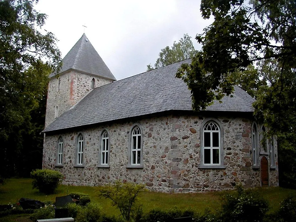 Ģipkas baznīca, 2002-06-24