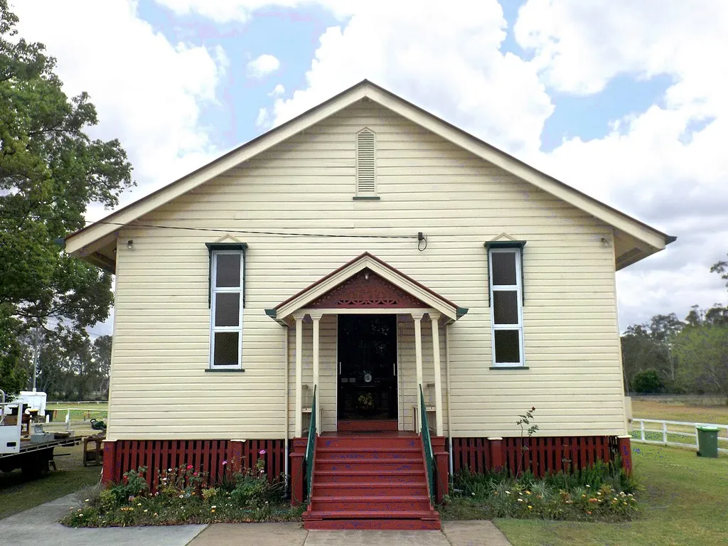 Photo of the front of the United Welsh Church at Blackstone, Ipswich, Queensland, Australia.