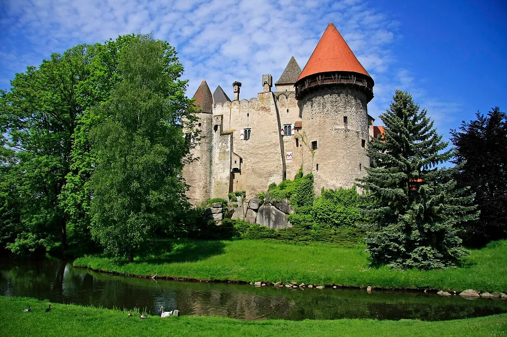 Wasserburg Heidenreichstein