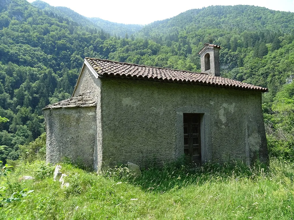 Fonzaso (Veneto, Italy), Saint Justina church
