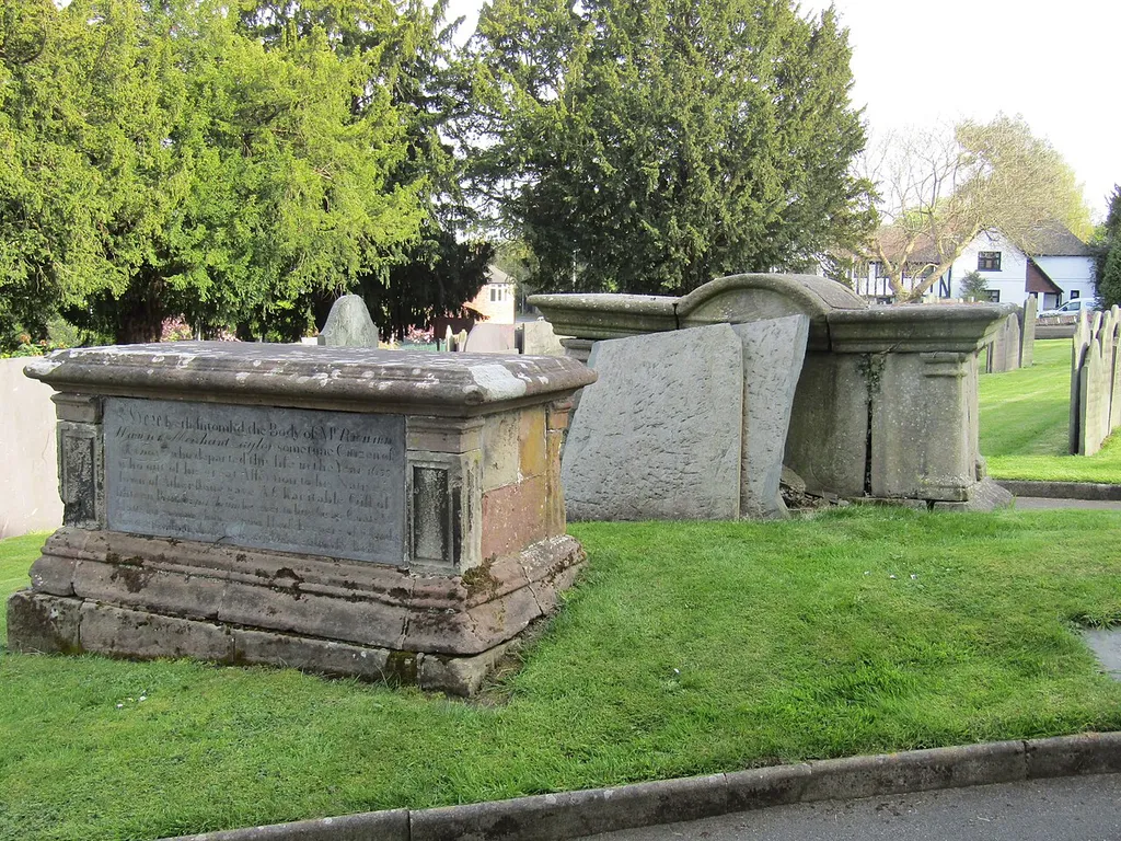 Tombs in St Peter's parish churchyard, Mancetter, Warwickshire