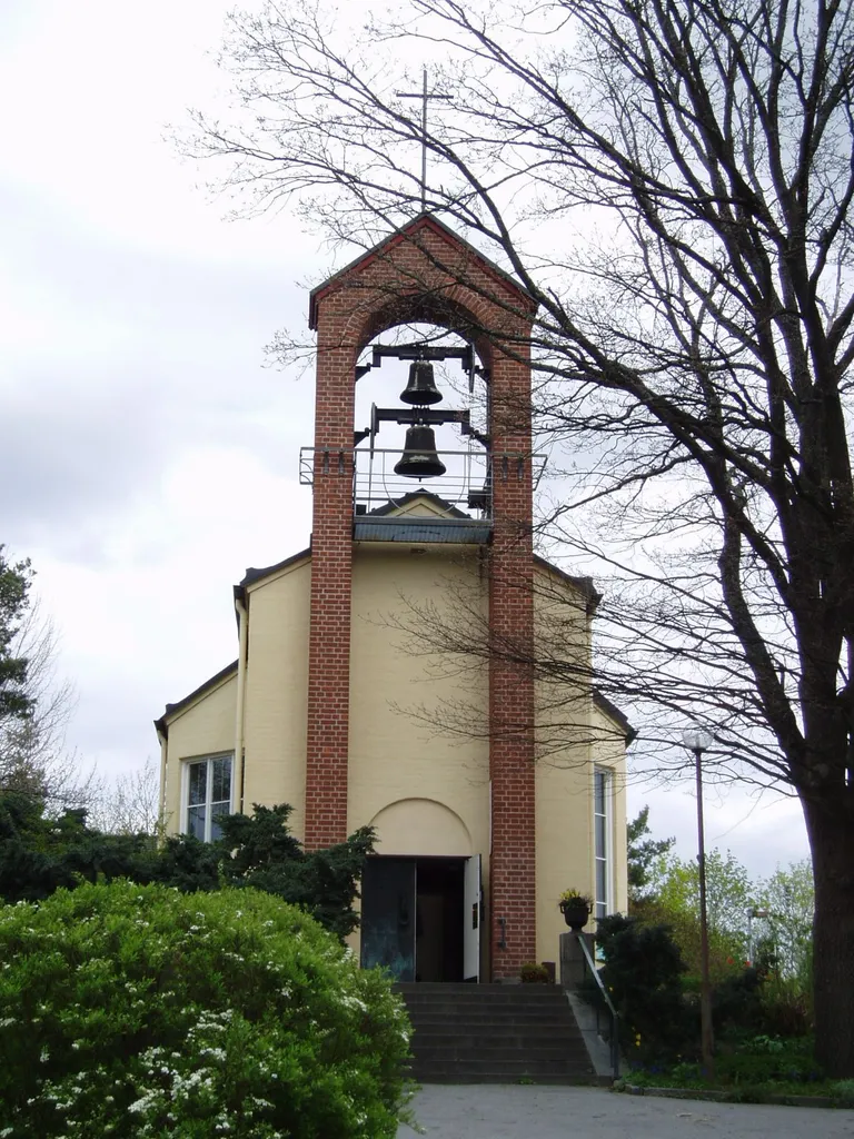 Hässelby Villastads kyrka, church in Hässelby villastad, Sweden