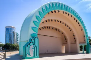 Walt Disney Amphitheater