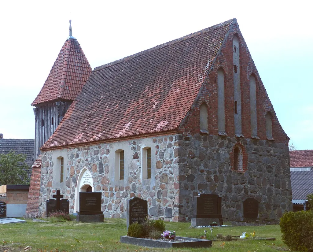 Dorfkirche in Eickhorst, 15. Jh., Holzturm 1515