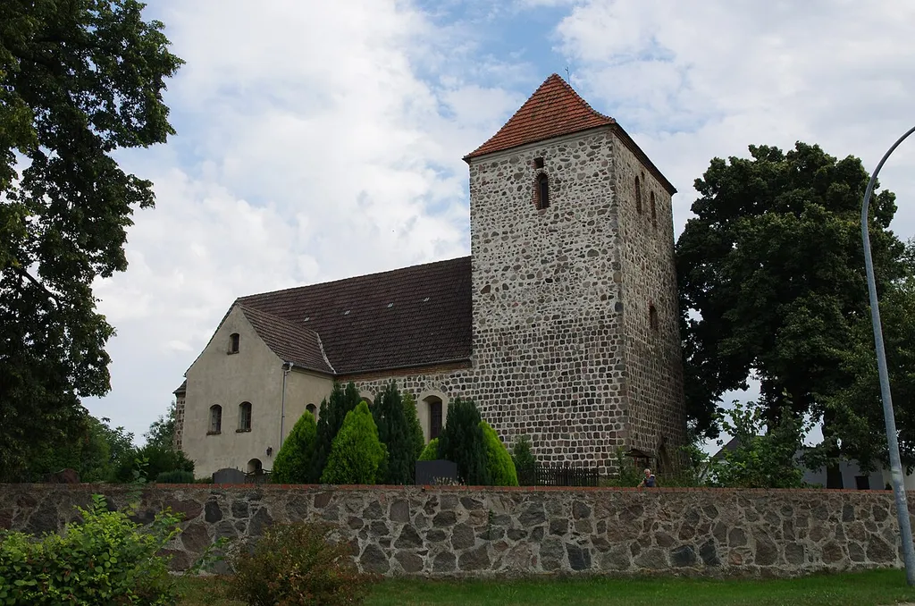 Wriezen in Brandenburg. Die Kirche in Schulzendorf steht unter Denkmalschutz.
