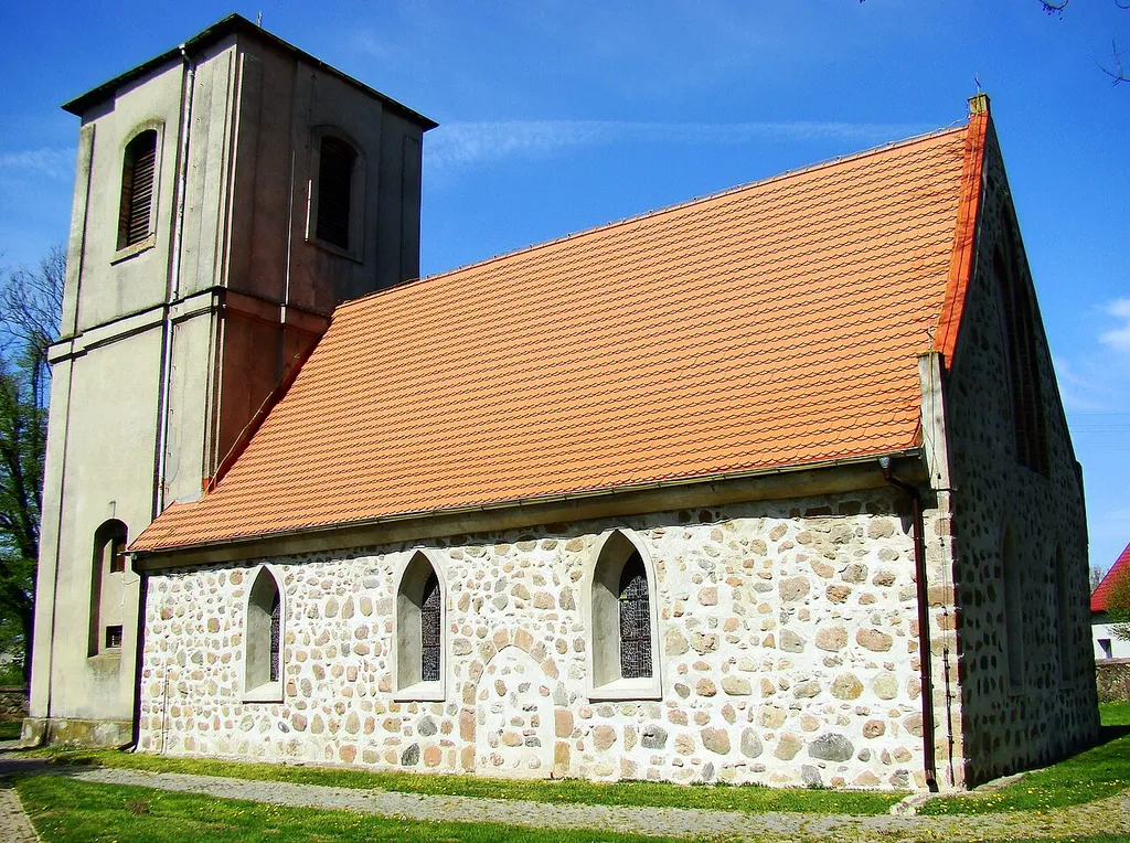 Kościół Św. Trójcy w Kołbaskowie, (Powiat policki, Województwo zachodniopomorskie), Polska