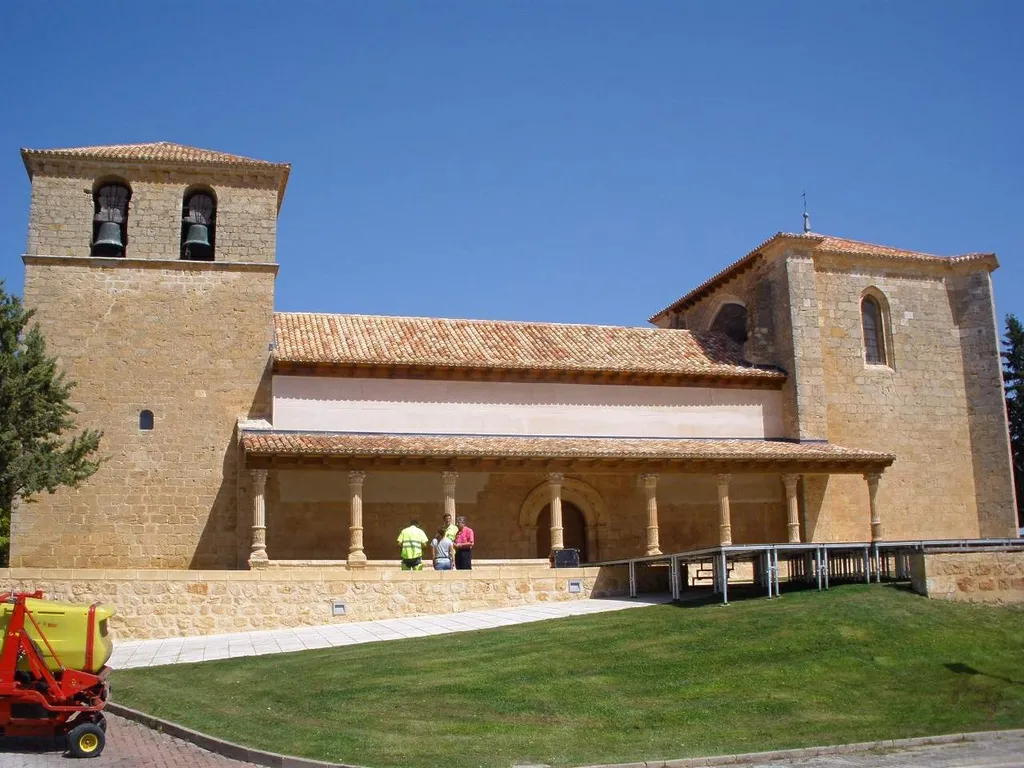 Sinovas (Aranda de Duero) - Iglesia de San Nicolas de Bari