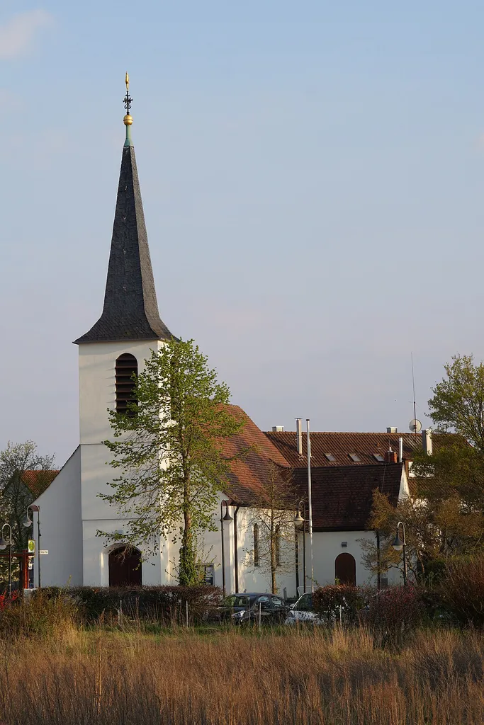 Evangelische Kirche von Kallenberg, ein Ortsteil von Korntal-Münchingen.