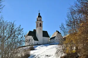 St. Francis church and rectory in Albula/Alvra