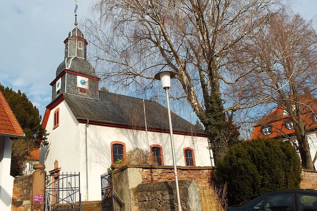 ReinheimGeorgenhausen, Ollenhauerstraße 36, Evangelische Georgskirche Kirche, weiter siehe https://de.wikipedia.org/wiki/Liste_der_Kulturdenkm%C3%A4ler_in_Reinheim