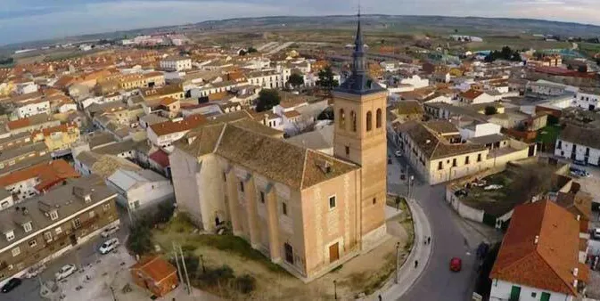 Iglesia de Torrejón de Velasco.
