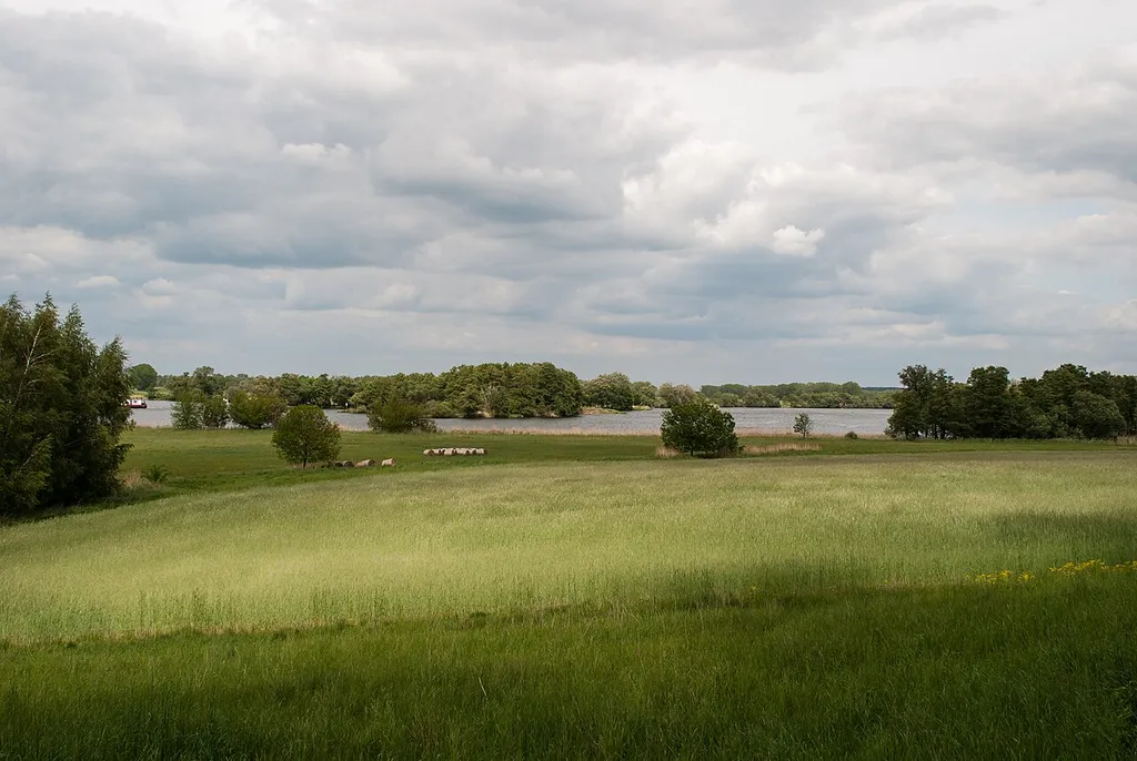 Blick vom Golmberg zwischen Götz und Götzer Berge auf die Havel, LSG Brandenburger Osthavelniederung