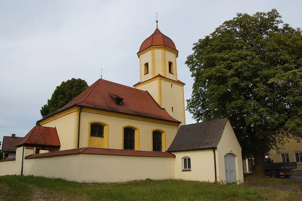 Katholische Filialkirche St. Nikolaus in Esselberg bei Greding