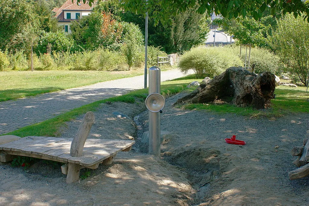 play fountain 2 playground Elfenaupark
