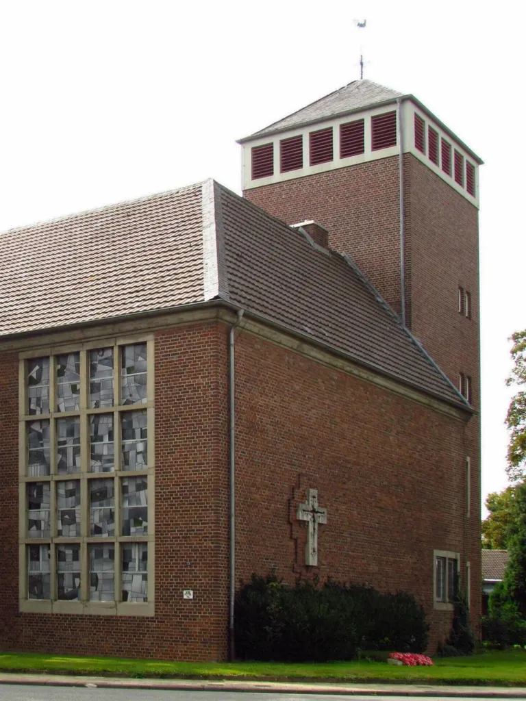 Kirche St. Josef in Hetzerath