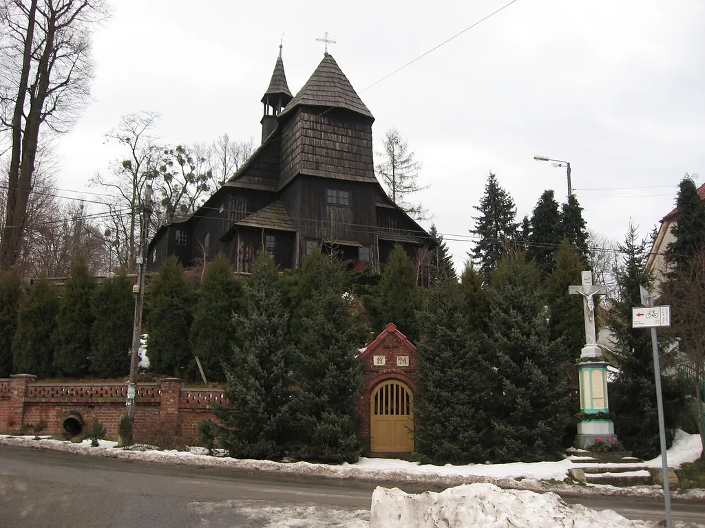 Holzkirche in Klucze