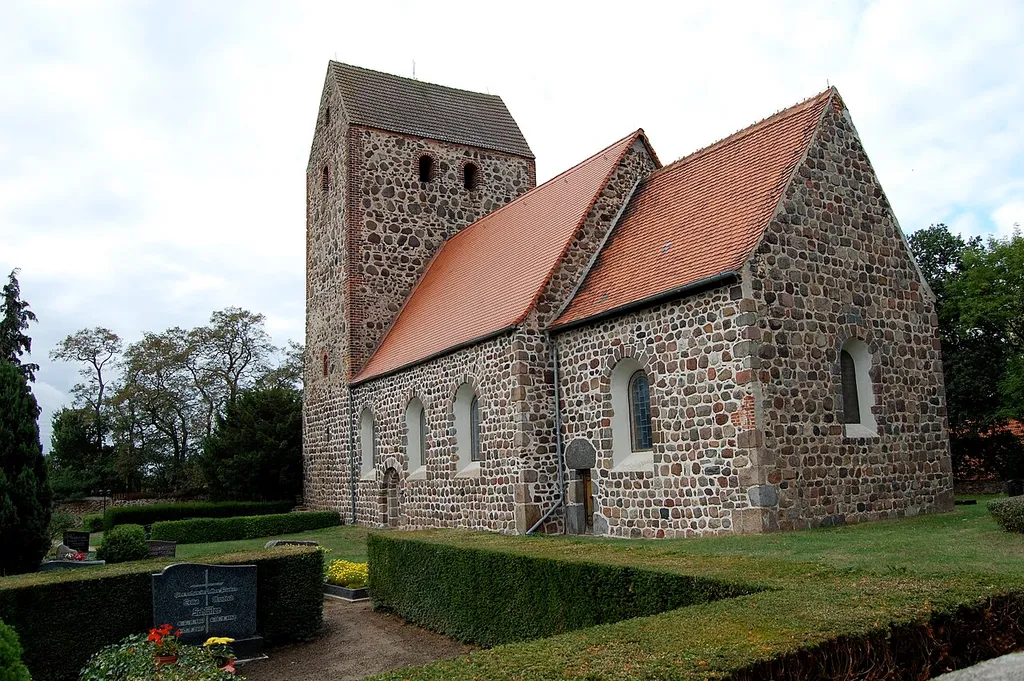 Steinfeld, Gemeinde Bismark (Altmark), Dorfkirche