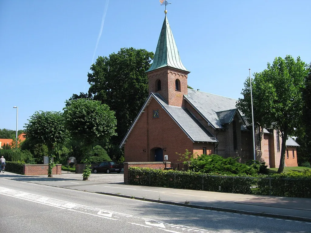 Humlebæk Church, built 1868 by architect Vilhelm Tvede.