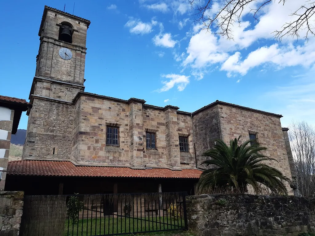 San Martin Tourskoaren eliza, Ituren, Nafarroa, Euskal Herria