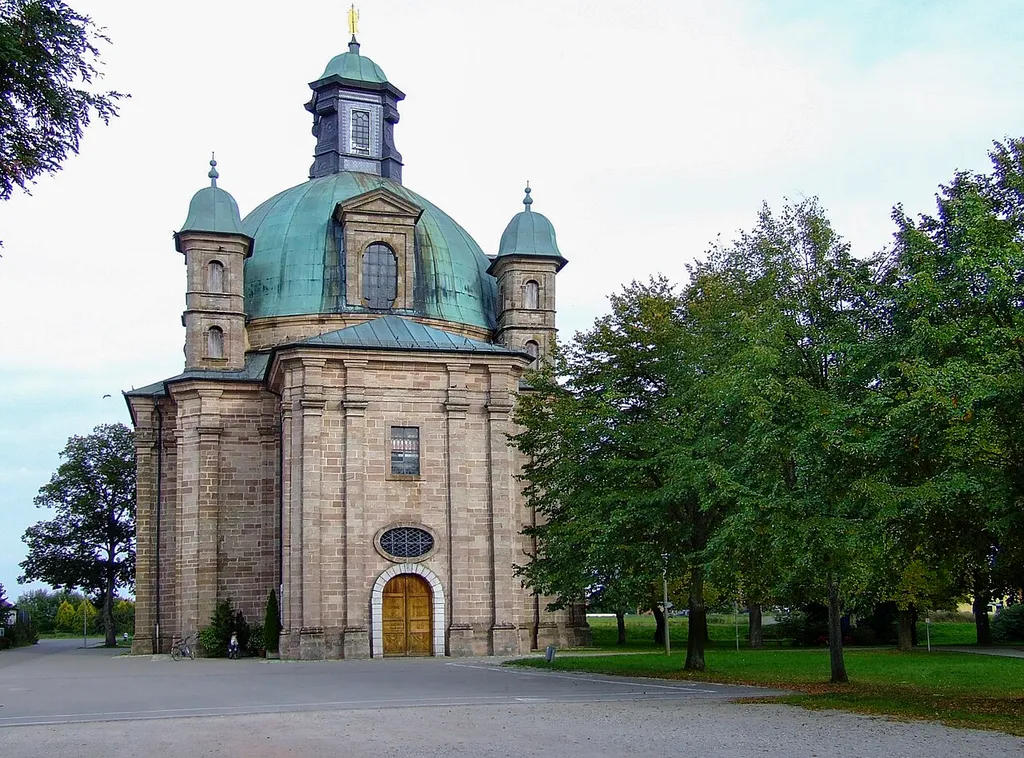 Wallfahrtskirche Maria-Hilf, Freystadt von Westen