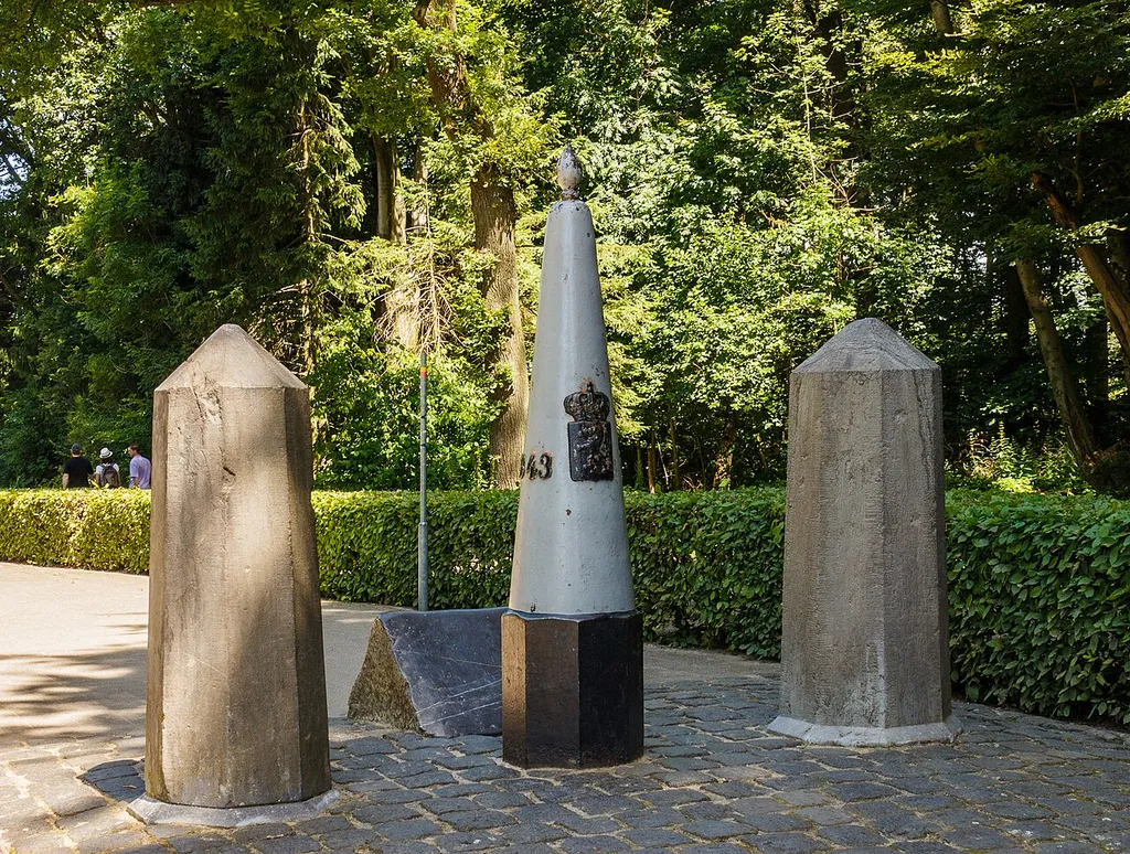 Belgium-Netherlands boundary stone no. 1