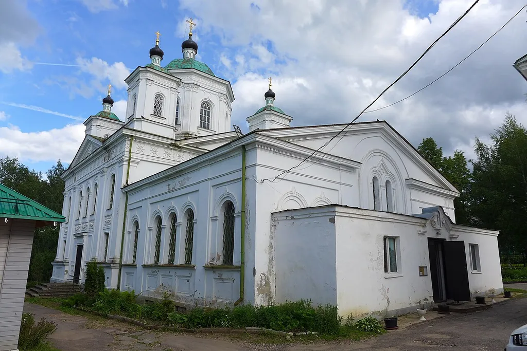 Церковь (Вознесенская): площадь Единения, 1, Кашин, Тверская область