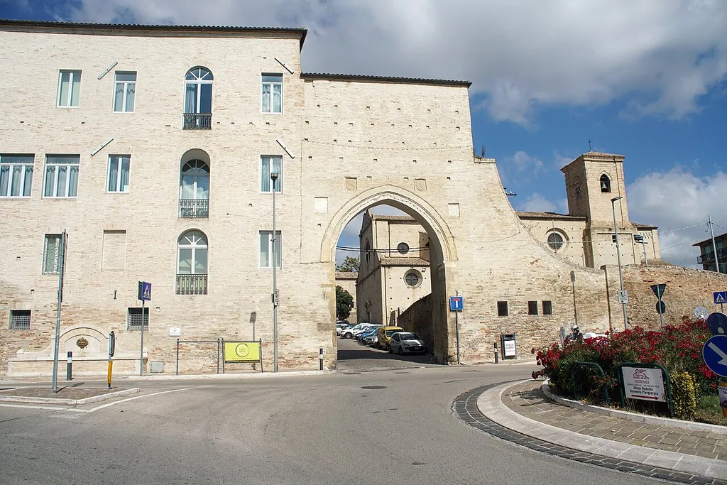 Porta Santa Caterina