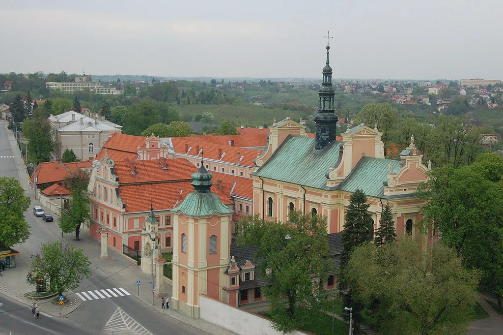 Sandomierz, Blick aufs Kloster vom Stadttor