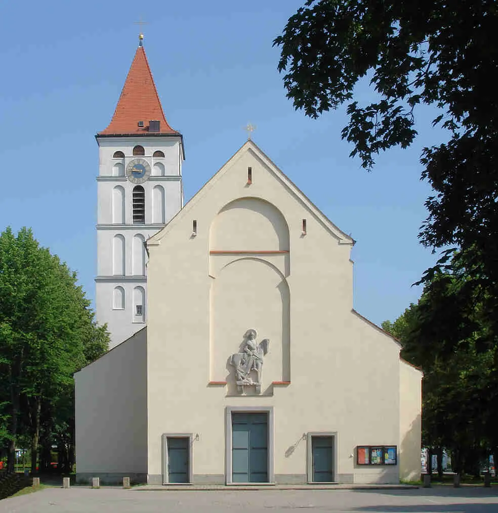Neue Pfarrkirche St. Martin, Moosach, München