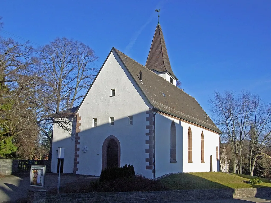 Balingen-Weistetten, Hauptstraße 22: Kirche
