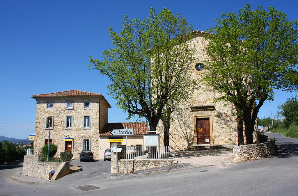 La poste et le temple