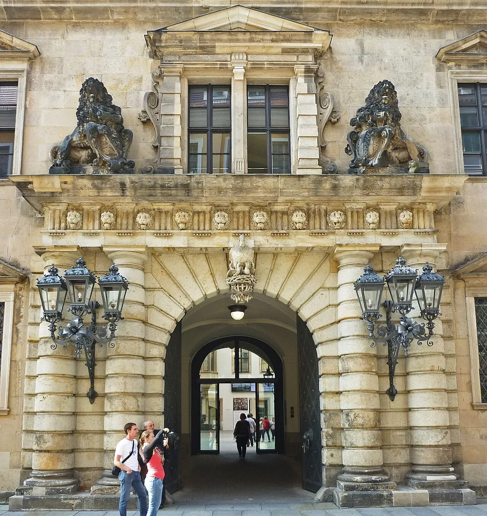 Schlossportal in der Schlossgasse