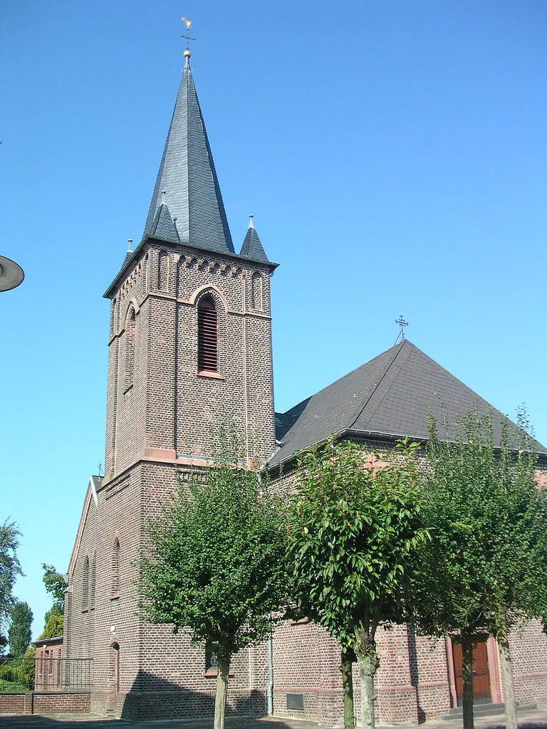Katholische Pfarrkirche St. Georg in Eschweiler-St.Jöris
