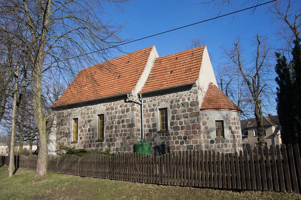 Dahme/Mark, Ortsteil Niebendorf in Brandenburg. Die Dorfkirche steht unter Denkmalschutz.