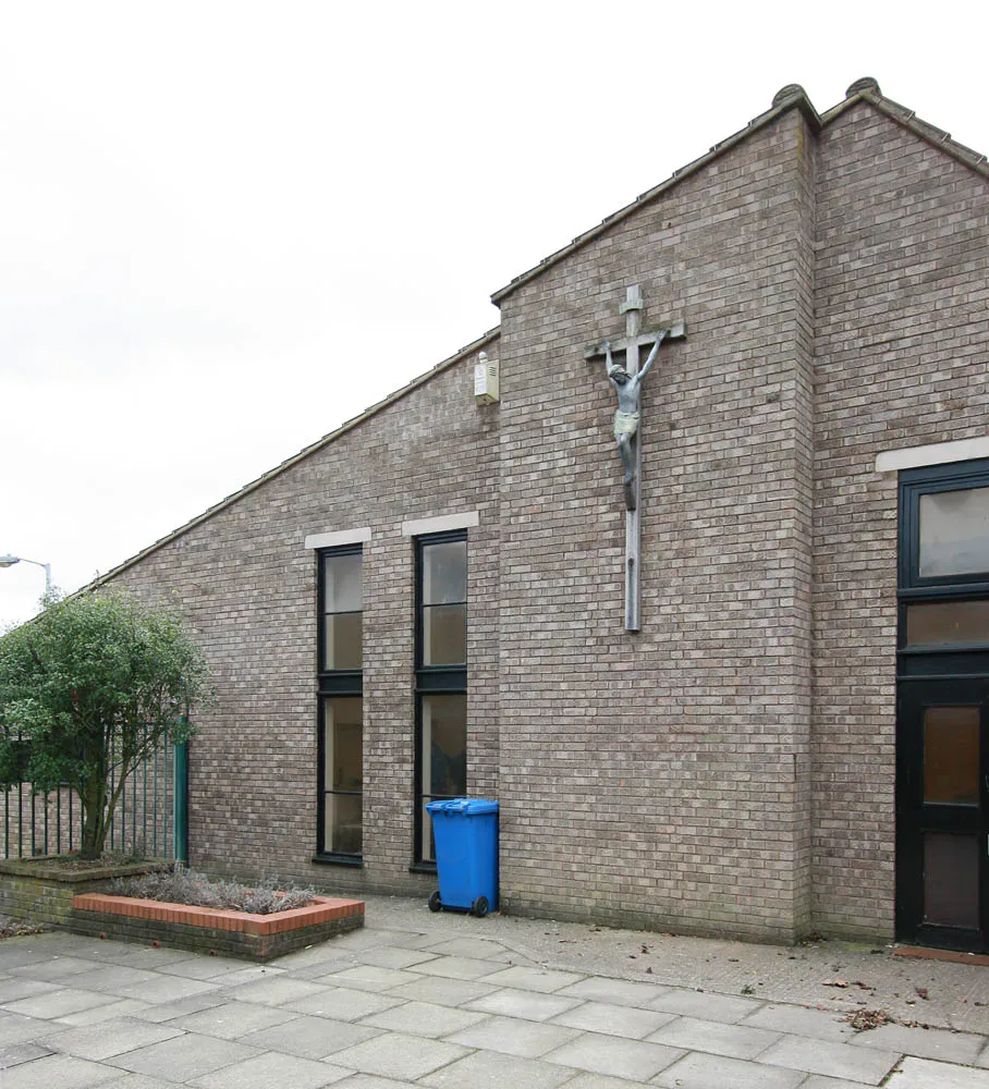 St Philip the Apostle, Wells Park Road