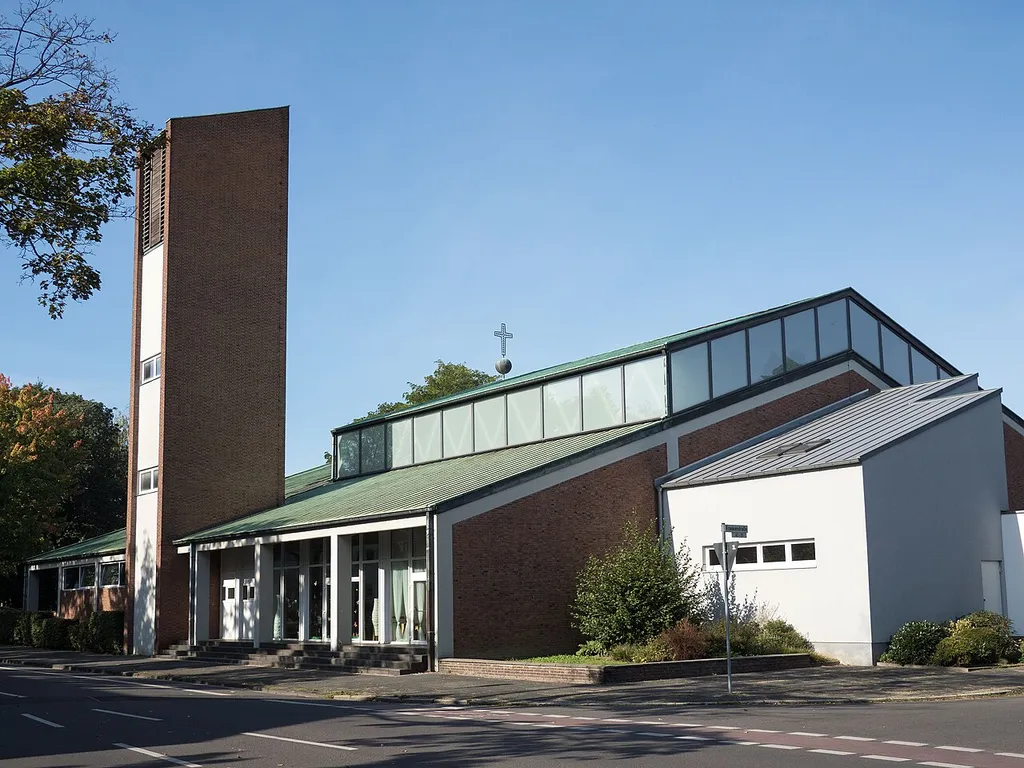 Auferstehungskirche Frankenstraße 63