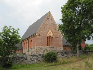 Tuna Church