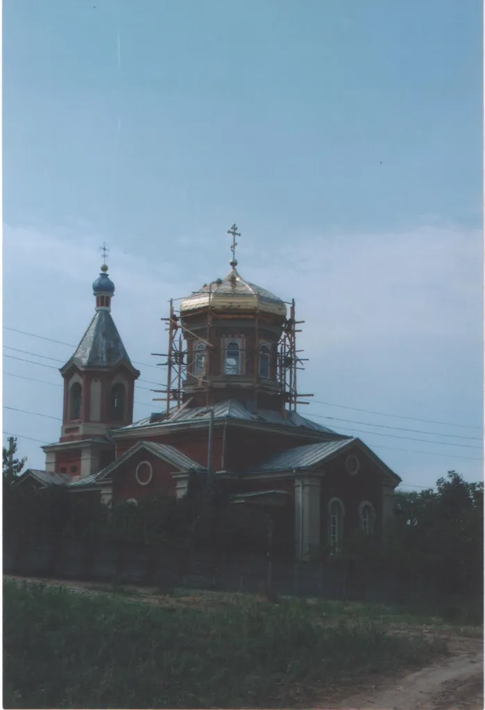 Церква архангелів Михаїла і Гавриїла, Надрічне,